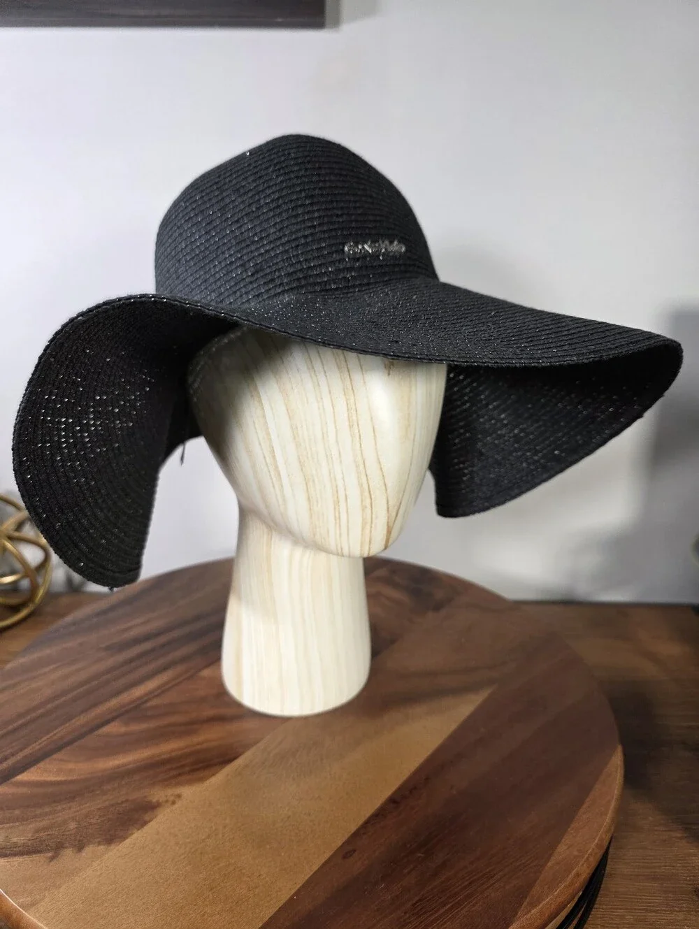 Calvin Klein Black Sparkle Straw Floppy Sun Hat Wide Brim Beach